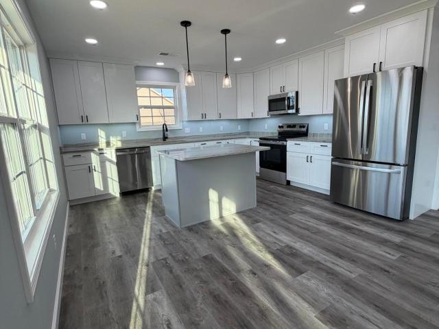 385 Lone Oak Drive