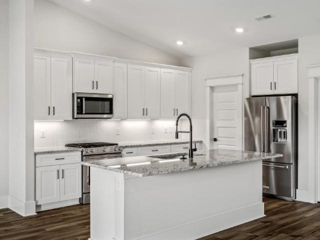 385 Springbrook Blvd