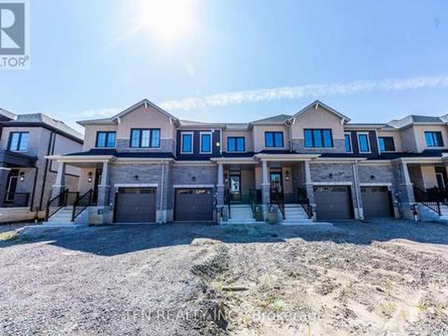 385 Starlight Avenue, Woolwich, ON, N0B 1M0 house for sale | Listing ID X13721 | Royal LePage