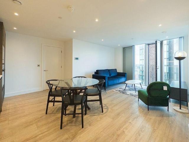 385 Stretford Road, Manchester, M15 4AD, United Kingdom | 2 bed apartment for rent #129308714 | Rentberry