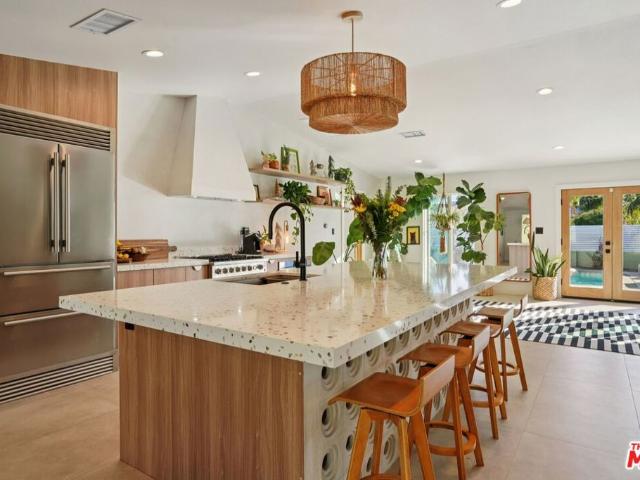 3864 E Calle San Raphael