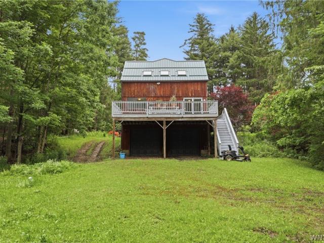 3864 Hollow Road