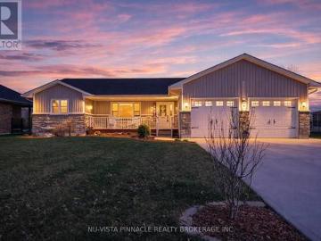3864 St Clair Parkway, St. Clair, ON, N0P 2B0 house for sale | Listing ID X13006 | Royal LePage