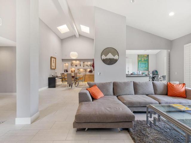 38652 Nasturtium Way