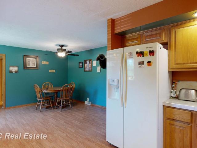 3865 Mushroom Road