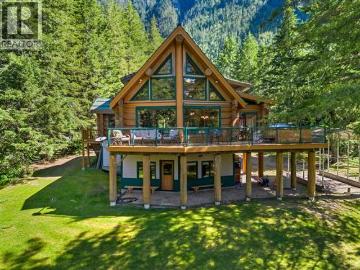 3866 Rock Island Road, Nakusp, BC, V0G 1R1 Luxury House for sale | Listing ID 10391 | Royal LePage Carriage Trade Luxury Properties