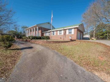 3861 Newnan Rd, Griffin, GA 30223 | MLS #10615