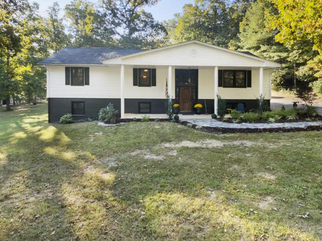 3863 Fox Hollow Rd