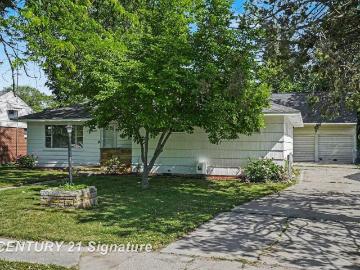 386 E Perkins Street