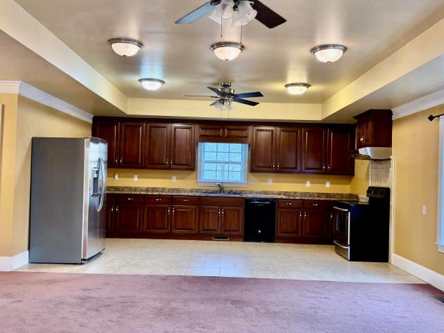 386 Oak Grove Road