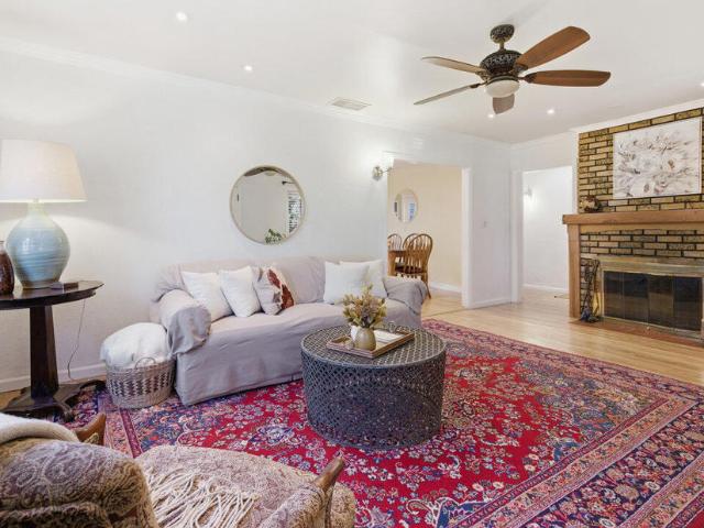 386 Larmier