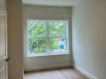 386 St John St 2 Bedroom Apartment for Rent at 386 Saint John St, Portland, ME 04102 Oakdale