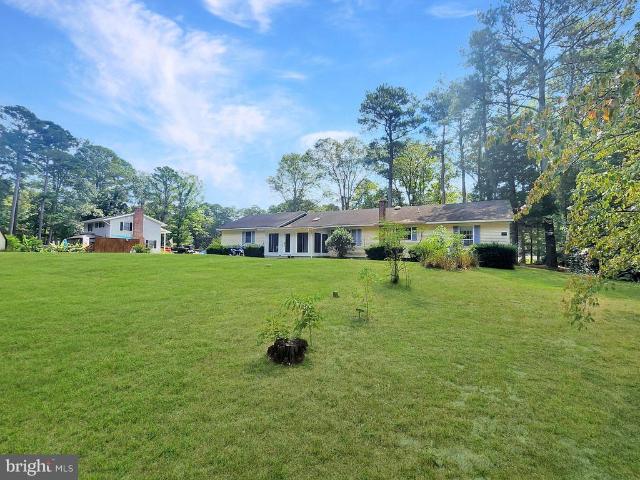 3875 W Hills Drive