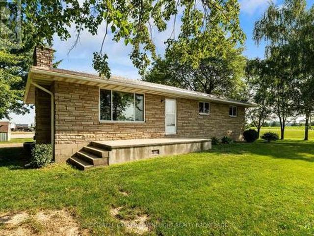 38786 B Zurich Hensall Road, Bluewater Hay, ON, N0M 2T0 house for sale | Listing ID X13611 | Royal LePage
