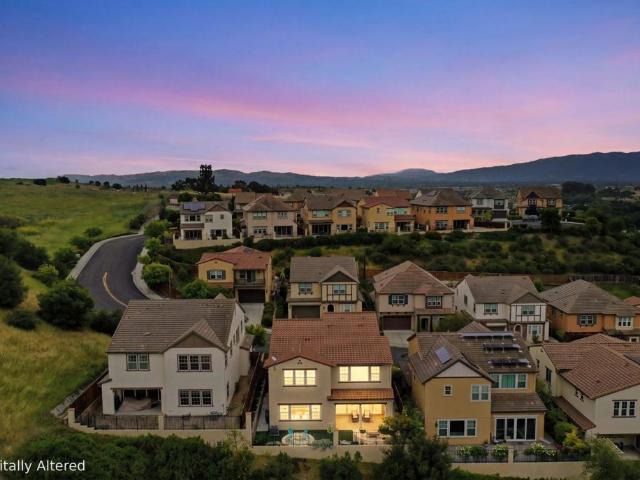 3871 Highpointe Ct