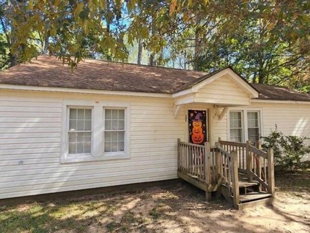 387 Dock Hyde Rd, Carrollton, GA 30116