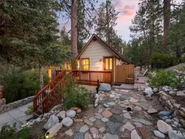 38855 BIG BEAR BLVD, BIG BEAR LAKE, CA 92315