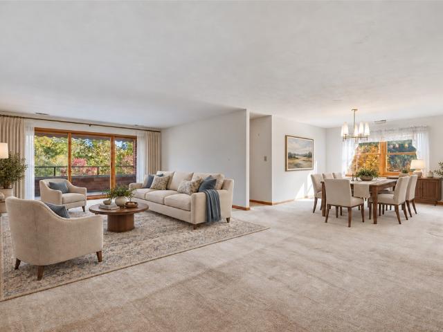 3885 Brookside Lane 402