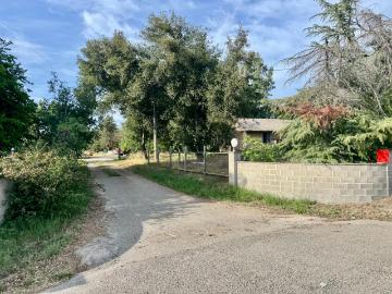 3886 Highway 12, Valley Springs, CA 95252 | MLS #226044