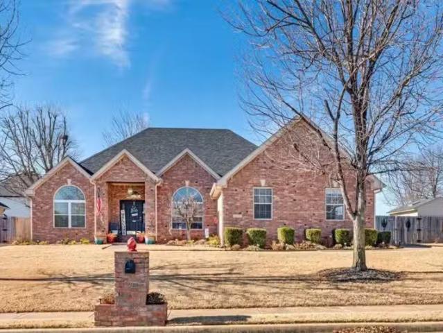 3888 GEORGIA ST, SPRINGDALE, AR 72762