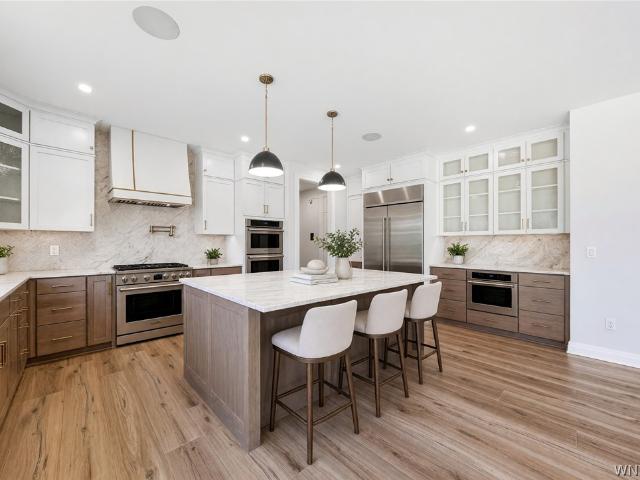3888 Ridgeland Drive