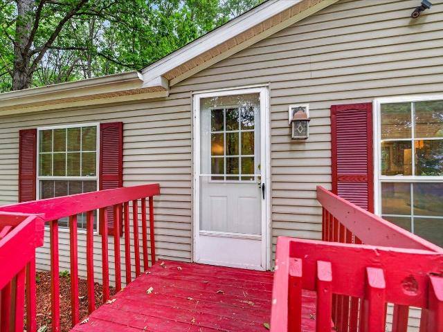 3880 Sandhill Court