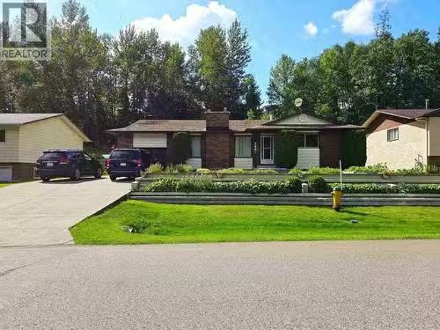 3881 Bellamy Road, Prince George, BC, V2K 3W1 house for sale.