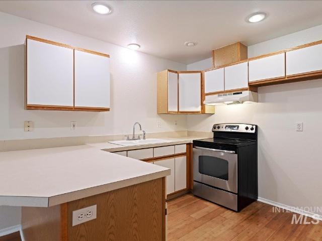 3881 W Adobe Court