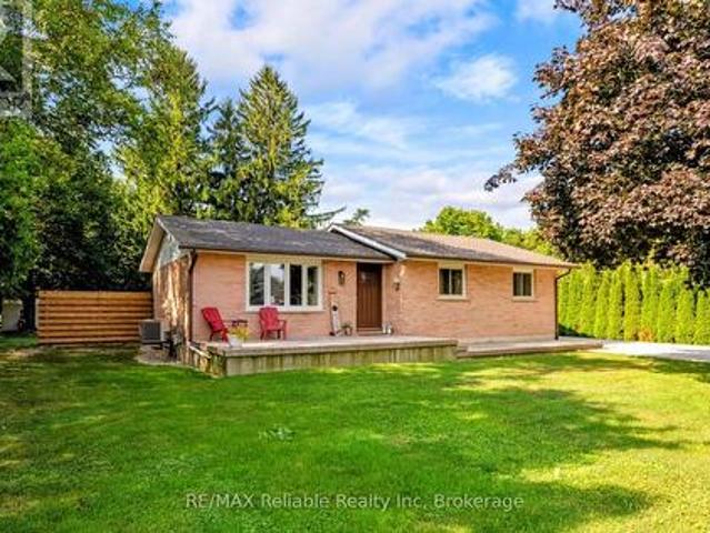 38823 Vienna Street, Bluewater Stanley, ON, N0M 2R0 house for sale | Listing ID X13822 | Royal LePage