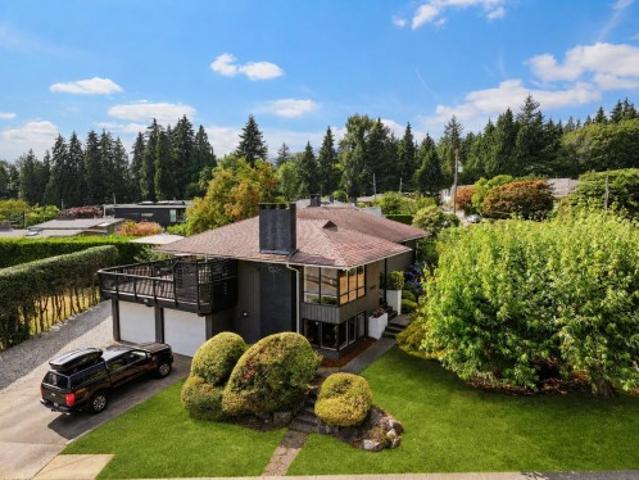 3883 Delbrook Avenue, North Vancouver, BC, V7N 3Z7 house for sale | Listing ID R3151 | Royal LePage