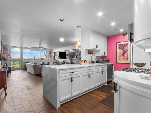 3883 Turtle Creek Boulevard # 2101