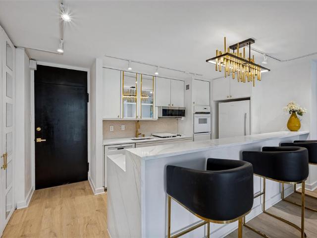 3883 Turtle Creek Boulevard # 411