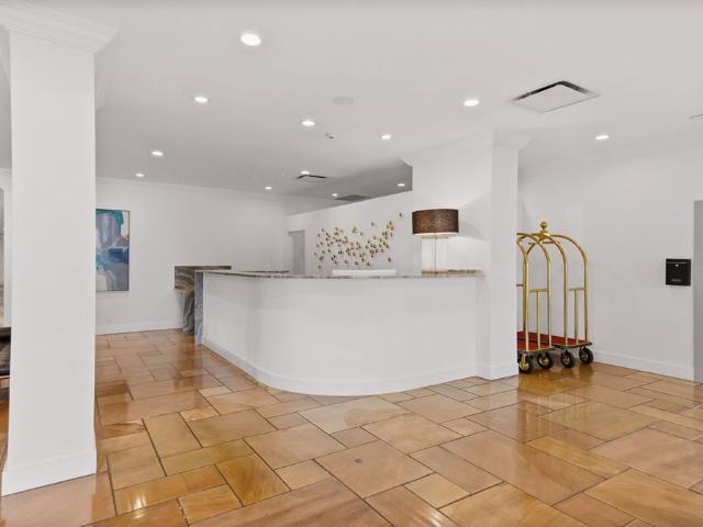 3883 Turtle Creek Boulevard # 909