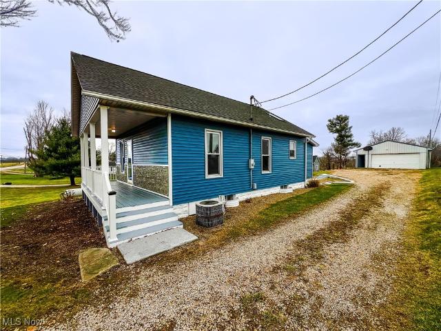 3895 Adamsville Road