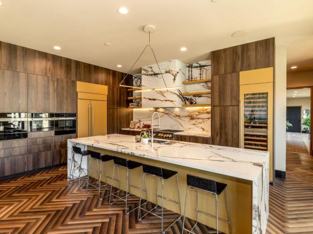 3890 Maxon Dr