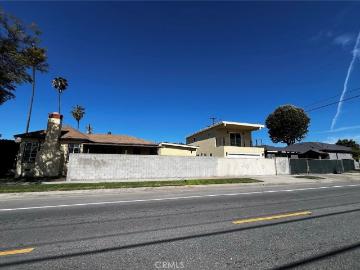 3892 Cherrywood Ave, Los Angeles, CA 90008 | MLS #DW26044