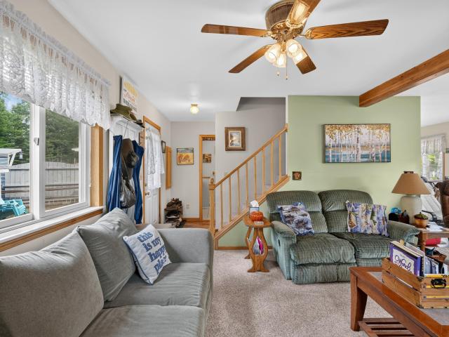 3892 E Thendara Drive
