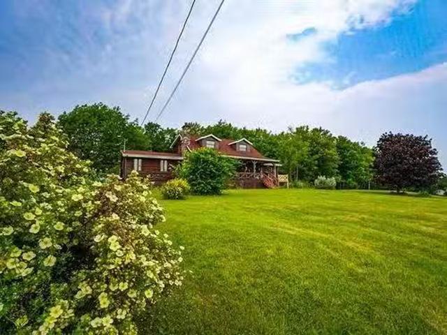 389Z Route À Tommy, New Richmond, QC, G0C 2B0 Luxury House f.