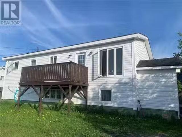 389 Citizens Drive, Norris Arm, NL, A0G 3M0 house for sale.