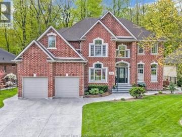 389 Bel Air Circle, Lakeshore, ON, N8N 5H4 house for sale | Listing ID 26009 | Royal LePage
