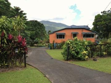 Tully, Cassowary Coast Regional, Low Island, Queensland, Queensland