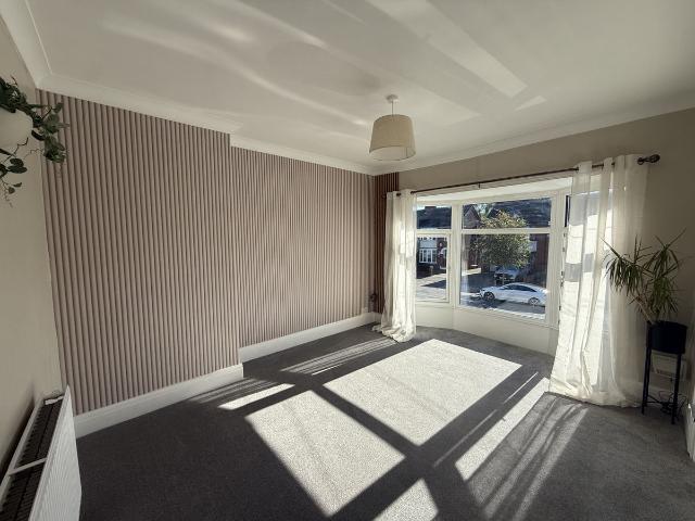 389, James Reckitt Avenue, Hull, North Humberside HU8, 1 bed flat to rent, £550 pcm | PrimeLocation