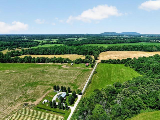 389 Lowery Rd