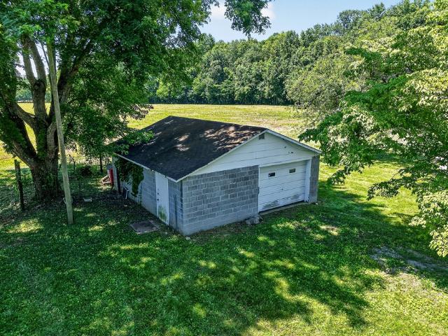 389 Lowery Rd