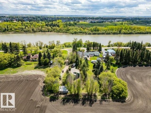 38 55 Lamoureux Drive, Rural Sturgeon County, AB, T8L 5A7 house for sale | Listing ID E4497 | Royal LePage