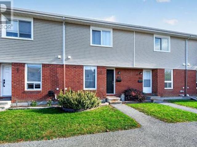 38 953 Cookshire Crescent, Ottawa, ON, K4A 3K3 townhouse for sale | Listing ID X14111 | Royal LePage
