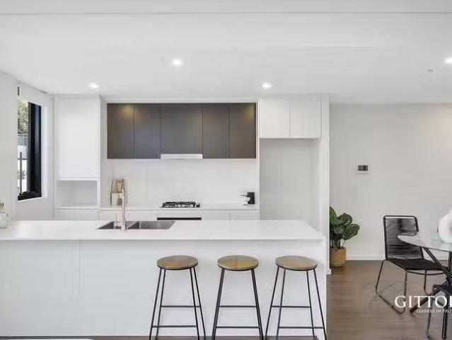 3/8 10 Moore Street, West Gosford, NSW 2250