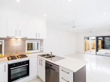 38 Tasman Boulevard, FITZGIBBON, QLD 4018 House for Rent