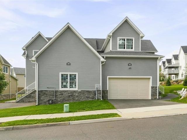 38 Van Arsdale Rd, Monroe, NY 10950