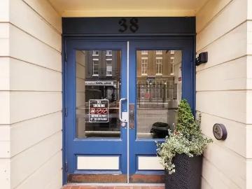 38 Walton Street